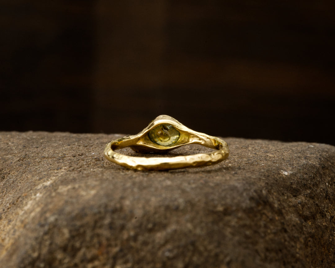 Straw Green Montana Sapphire Union Ring - 1ct