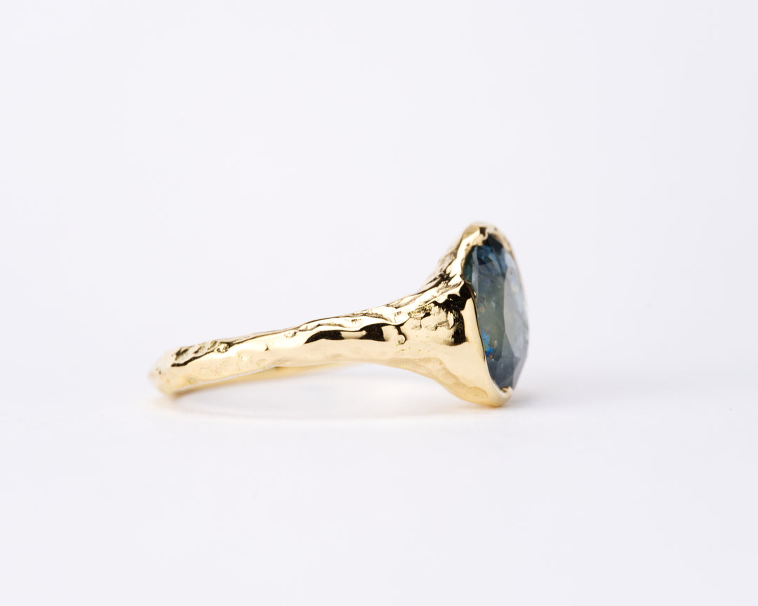 Stormy Blue Montana Sapphire Ring - 2.545ct