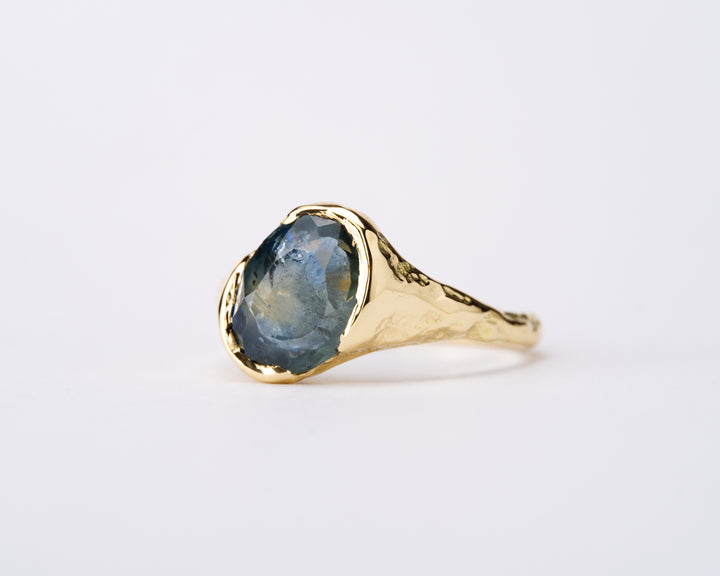 Stormy Blue Montana Sapphire Ring - 2.545ct
