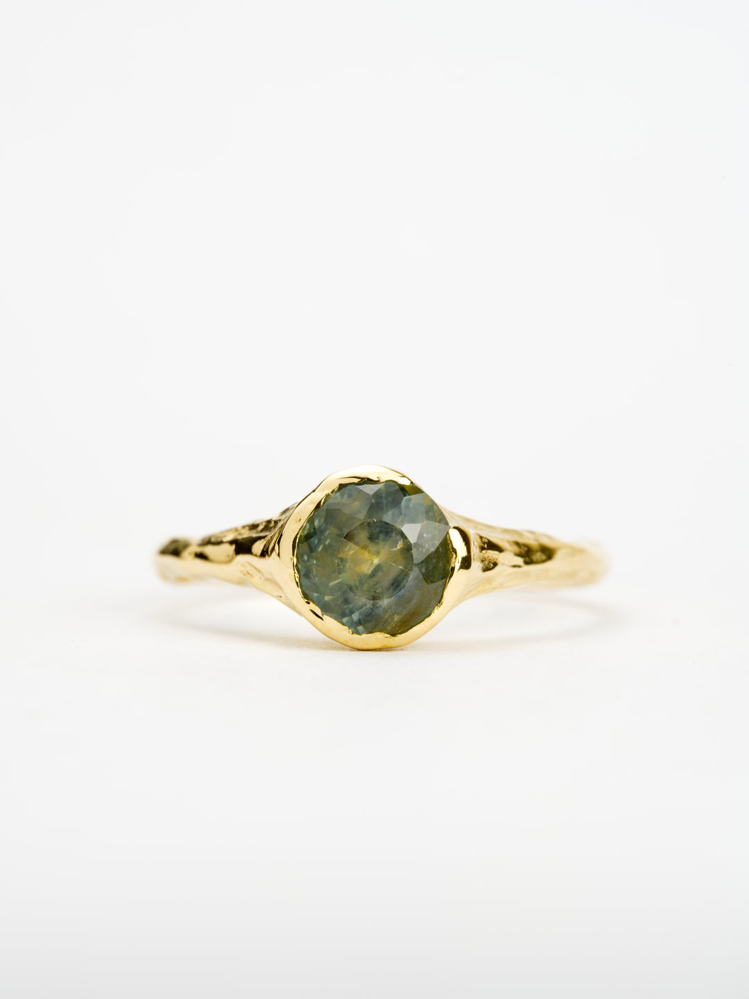 Alder Green Montana Sapphire Ring - 1.35ct, handcrafted by Rigby Leigh