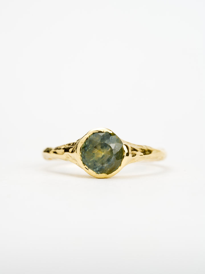 Alder Green Montana Sapphire Ring - 1.35ct, handcrafted by Rigby Leigh