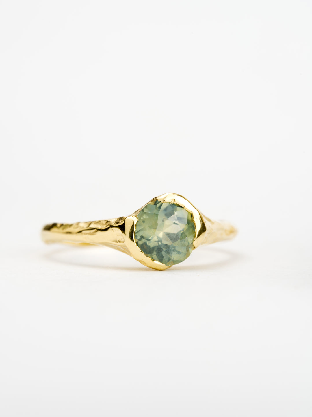 Aqua Montana Sapphire Ring - 1.055ct, handcrafted by Rigby Leigh
