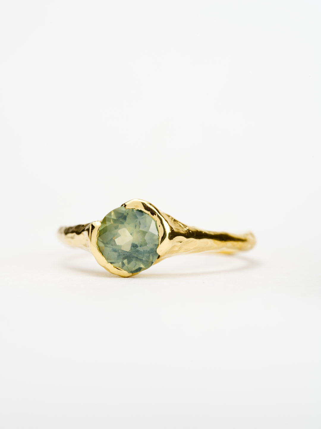 Aqua Montana Sapphire Ring - 1.055ct, handcrafted by Rigby Leigh