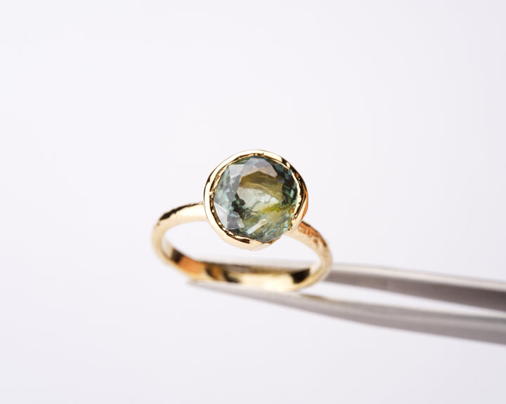 Blue Earth Montana Sapphire Ring - 3.175ct