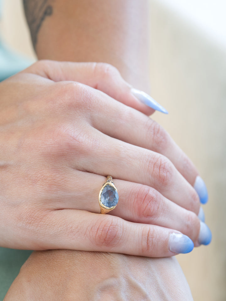 Caspian Blue Montana Sapphire Ring - 2.875ct, handcrafted by Rigby Leigh