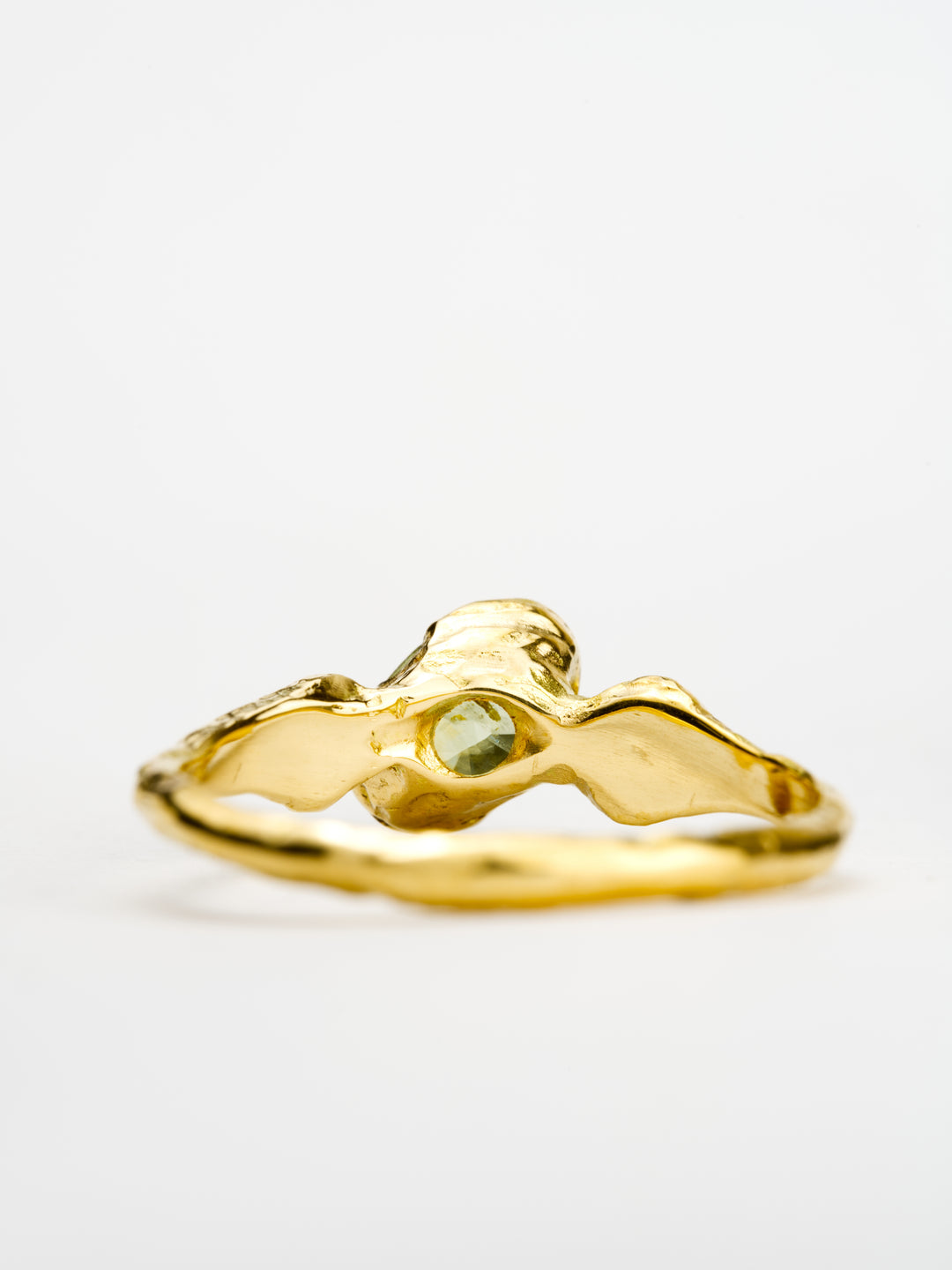 Fern Green Montana Sapphire Ring - 0.975ct, handcrafted by Rigby Leigh