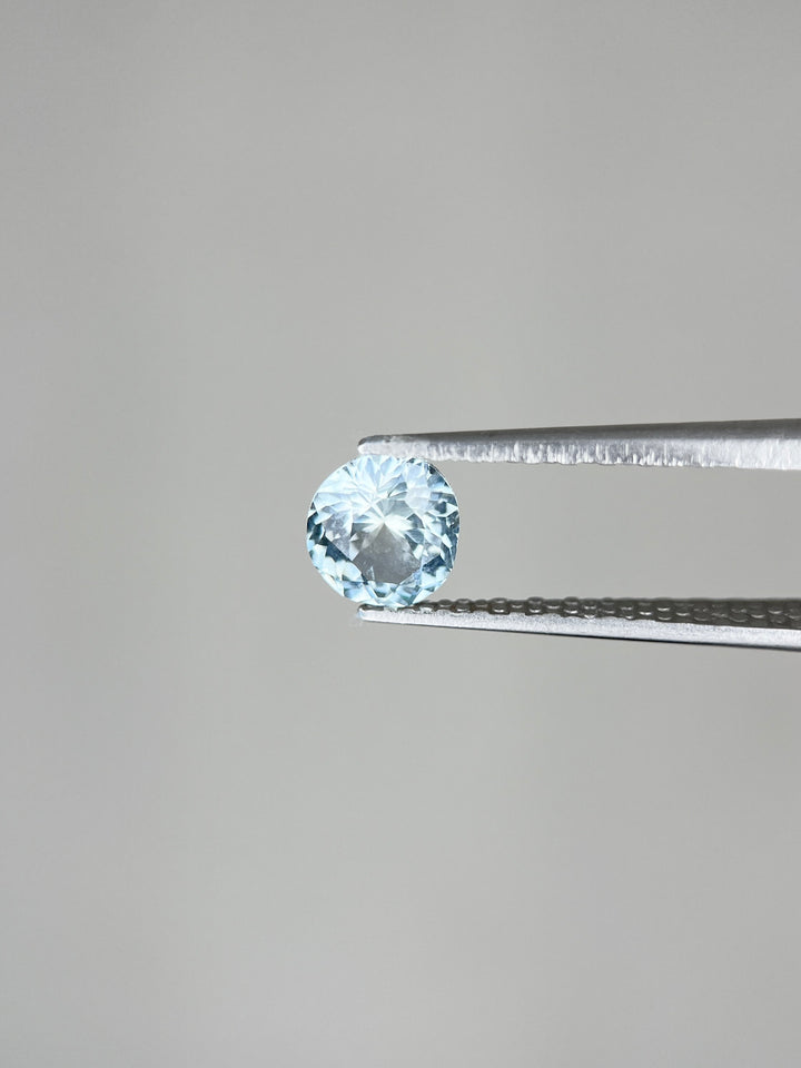 Ice Crystal Blue - .97ct