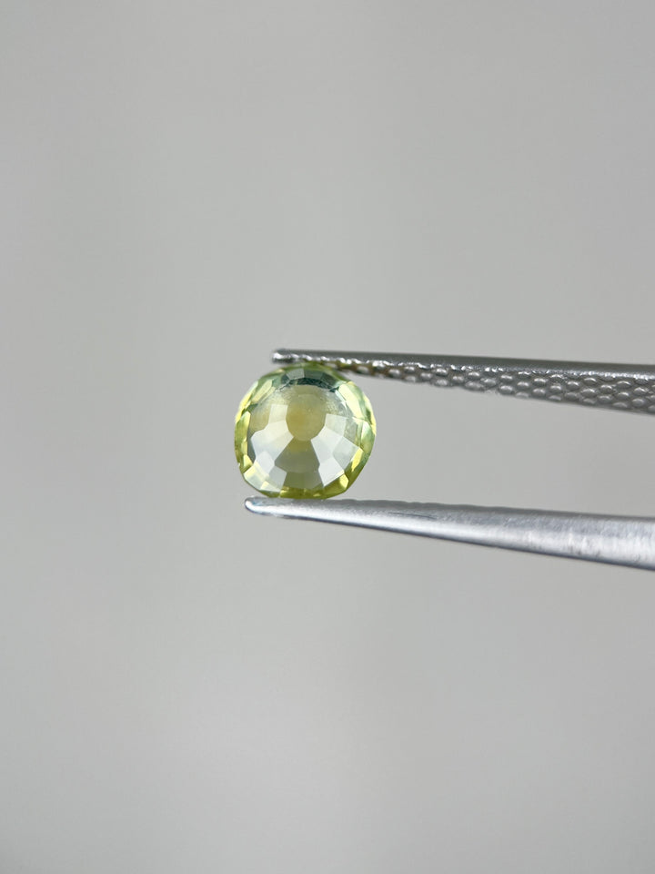 Golden Green - 0.965ct