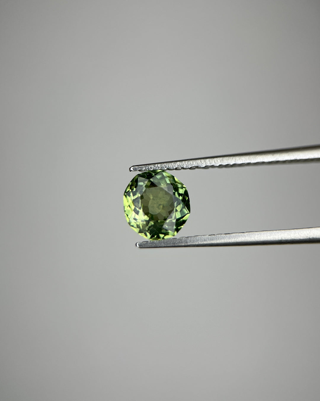 Sunlit Moss - 1ct
