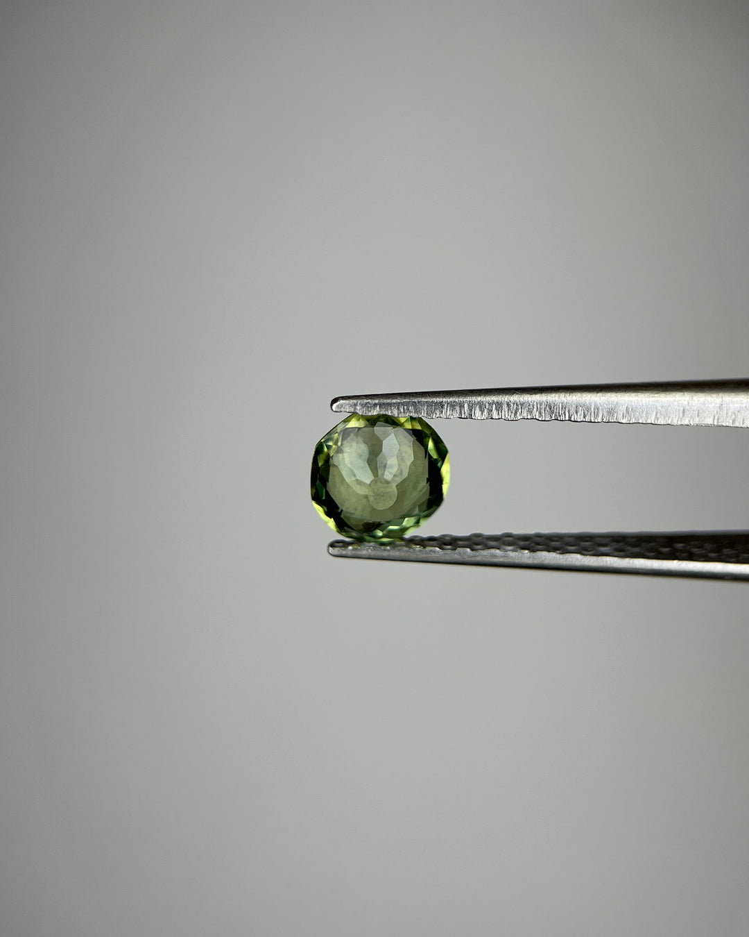 Sunlit Moss - 1ct