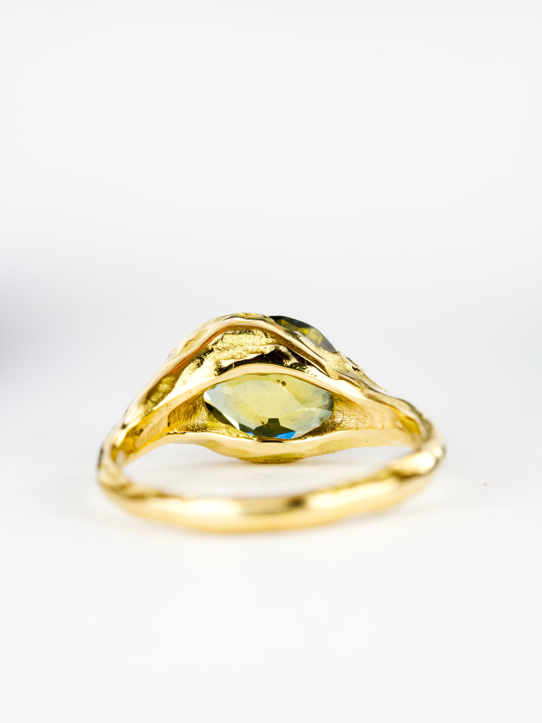 Laurel Green Montana Sapphire Ring - 2.365ct