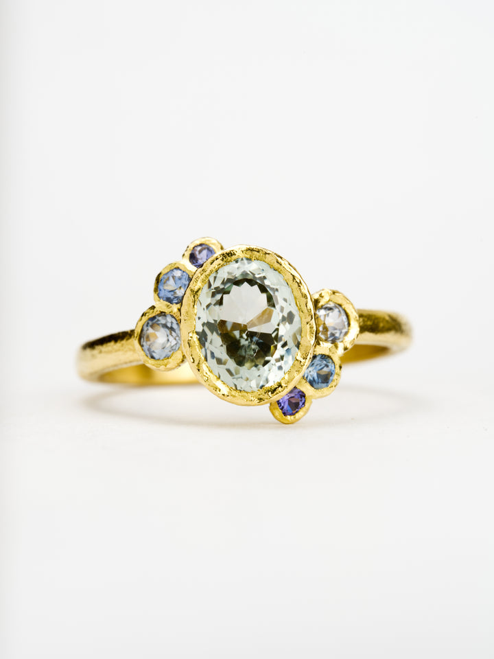 Mist White Montana Sapphire Ring - 1.47ct, handcrafted by Rigby Leigh