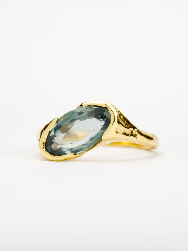 Mountain Sky Blue Montana Sapphire Ring - 2.5ct, handcrafted by Rigby Leigh