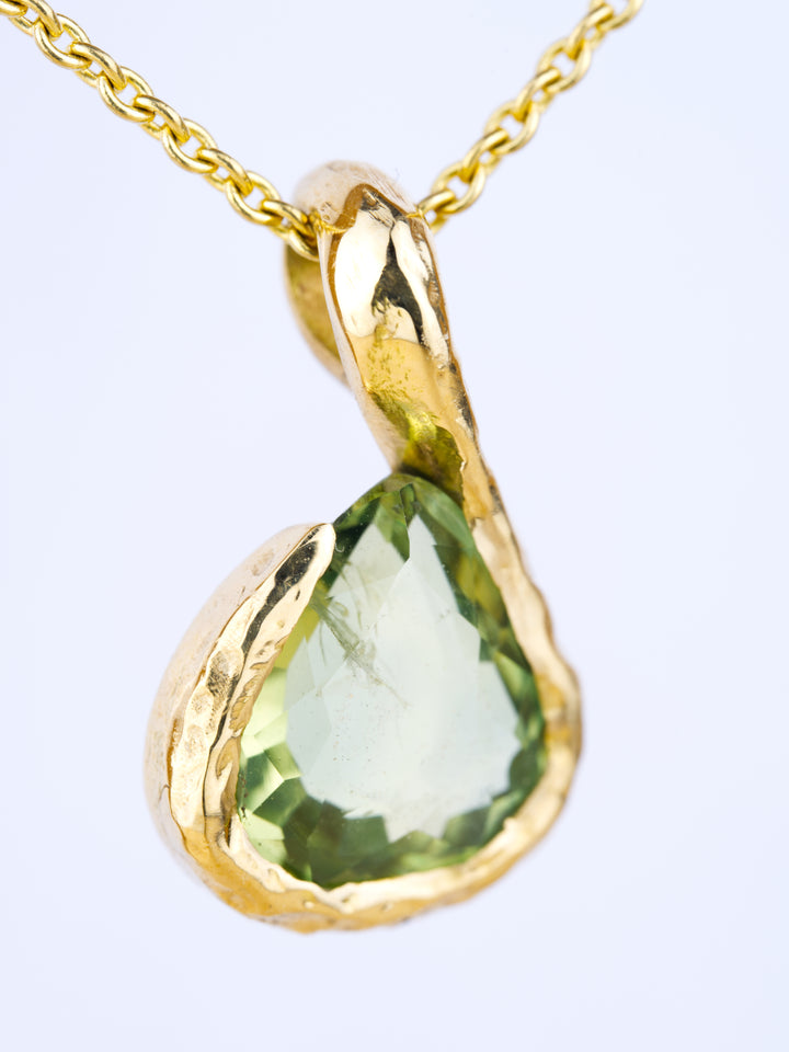 Springleaf Green Montana Sapphire | Pendant Necklace