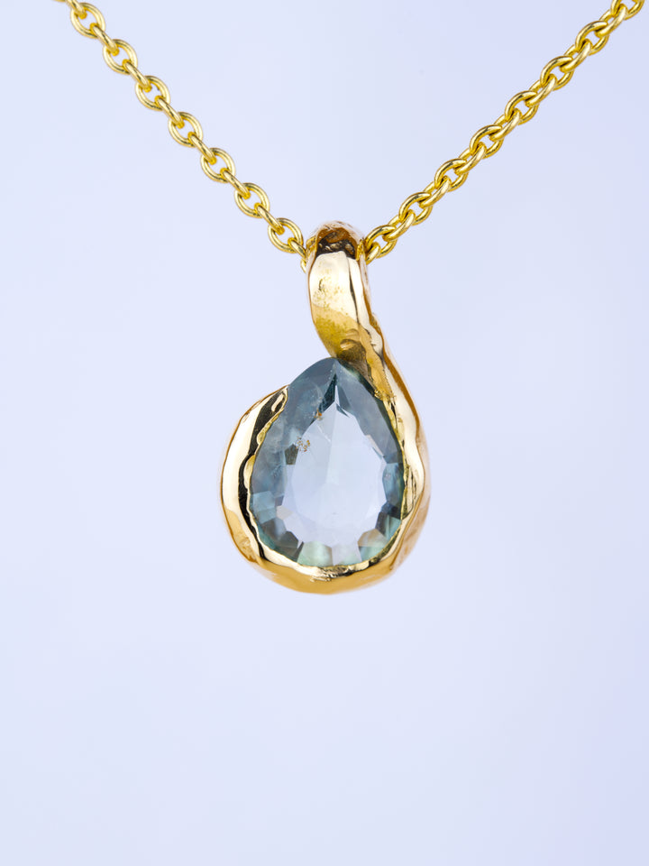 Rainfall Blue Montana Sapphire | Pendant Necklace