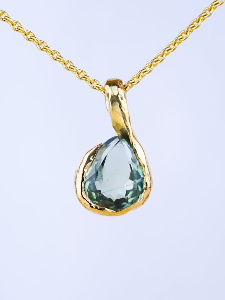 Seaglass Green Montana Sapphire | Pendant Necklace