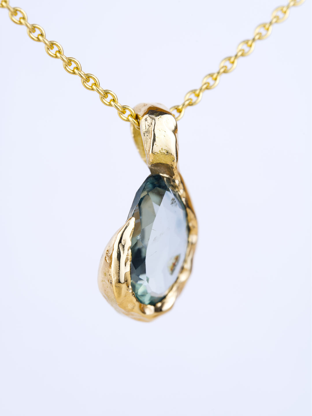 Slate Blue Montana Sapphire | Pendant Necklace