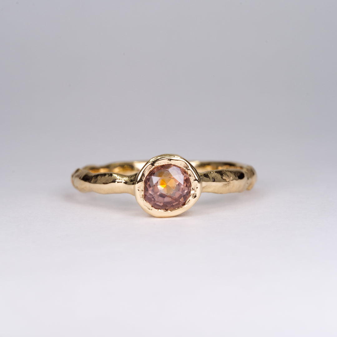 Peach Pink & Orange bi-color Montana Sapphire Solitaire Ring