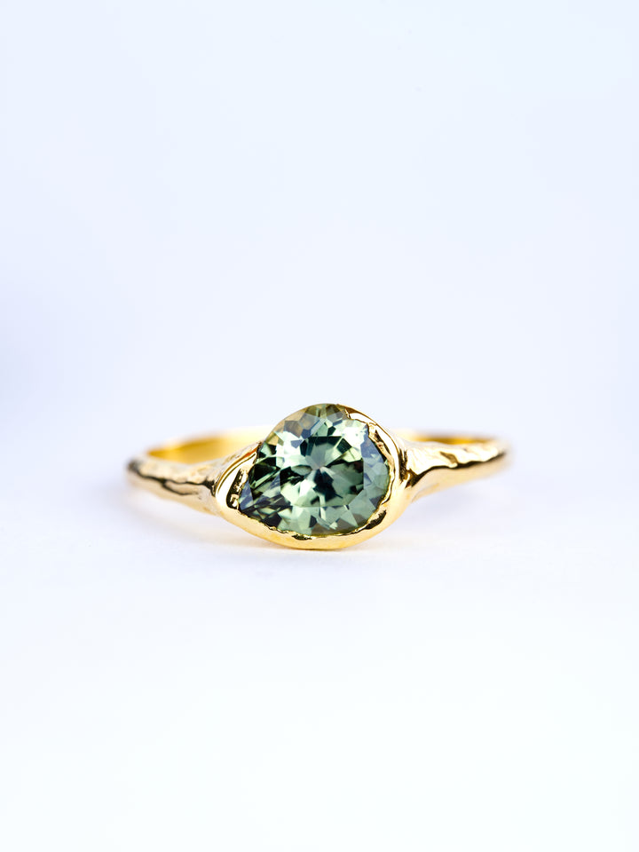 Sage Green Montana Sapphire Ring - 1.175ct