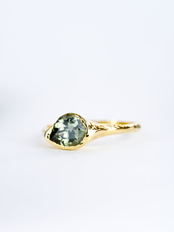 Sage Green Montana Sapphire Ring - 1.175ct