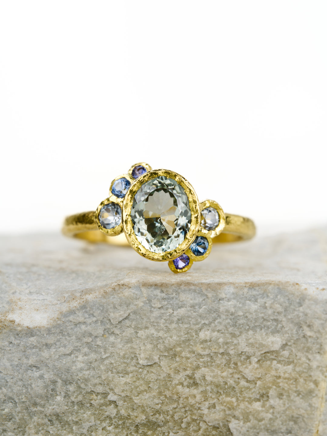 Mist White Montana Sapphire Ring - 1.47ct