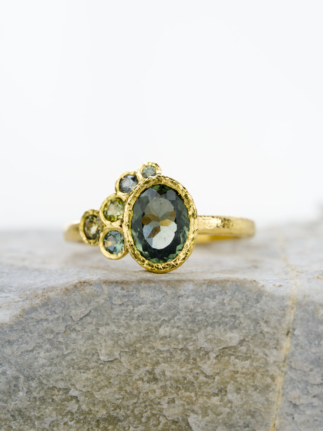Shale Green Montana Sapphire Ring - 1.37ct