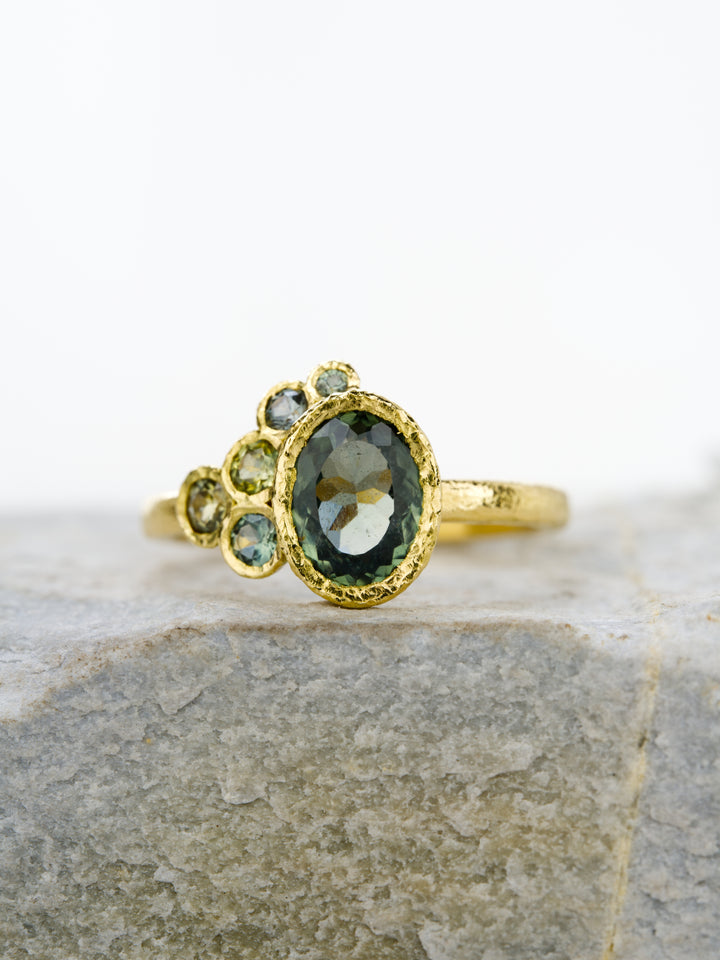 Shale Green Montana Sapphire Ring - 1.37ct
