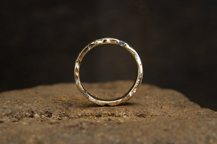 Yogo Rough Montana Sapphire Ring - Eternity Band Slim
