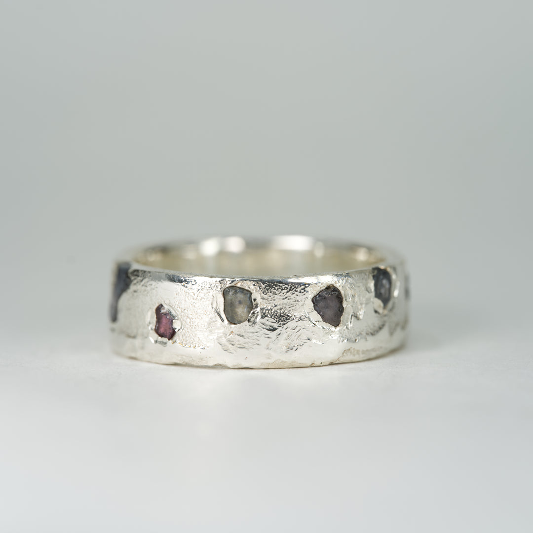 14k White Gold Yogo Rough Montana Sapphire Ring - Eternity Band Slim
