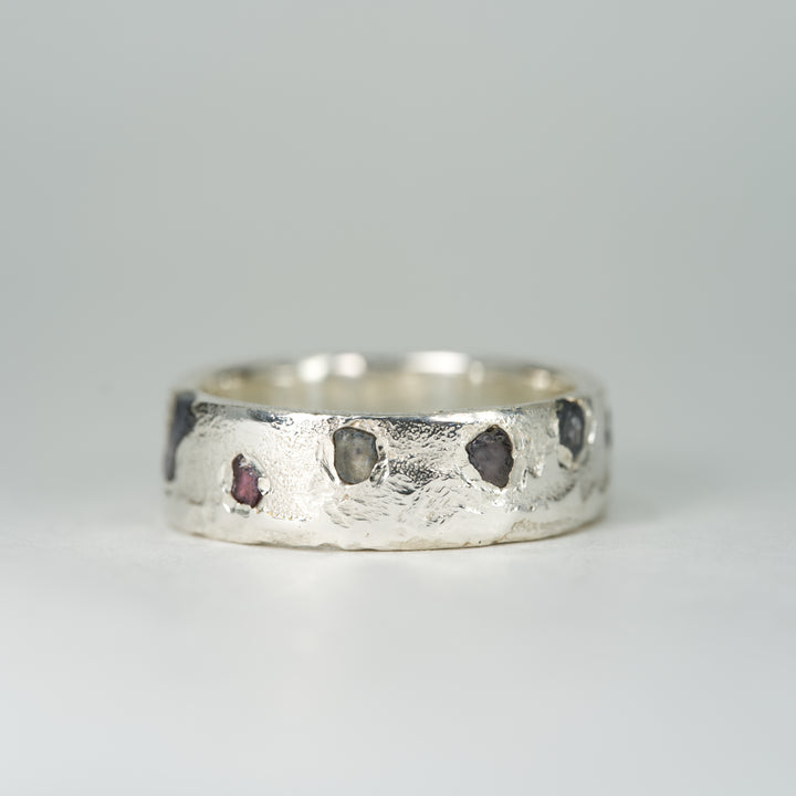 14k White Gold Yogo Rough Montana Sapphire Ring - Eternity Band Slim