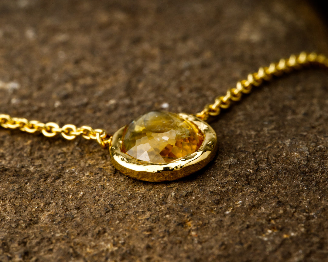 Desert Orange Montana Sapphire Necklace, handcrafted by Rigby Leigh