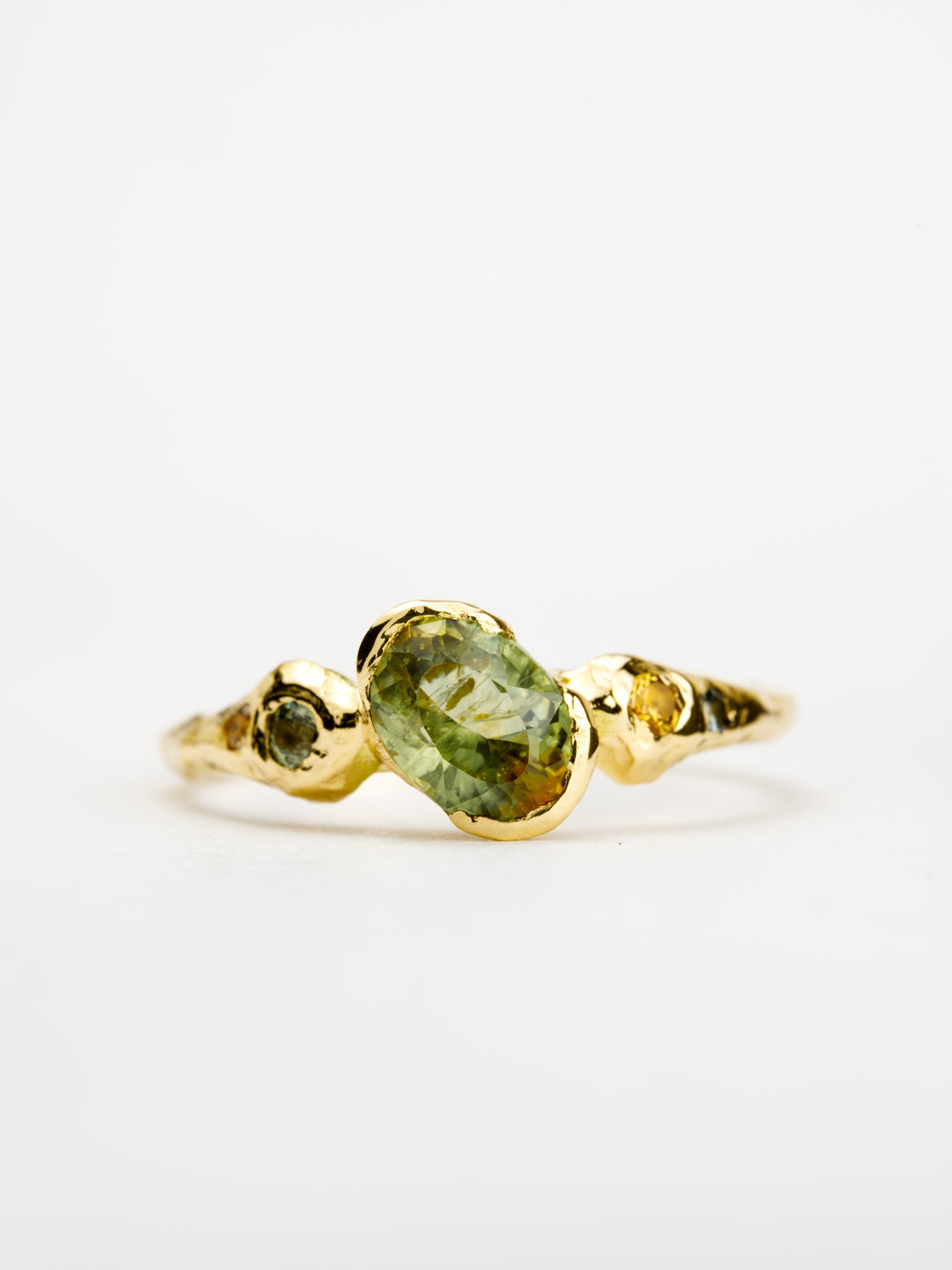 Fern Green Montana Sapphire Ring - 0.975ct, handcrafted by Rigby Leigh