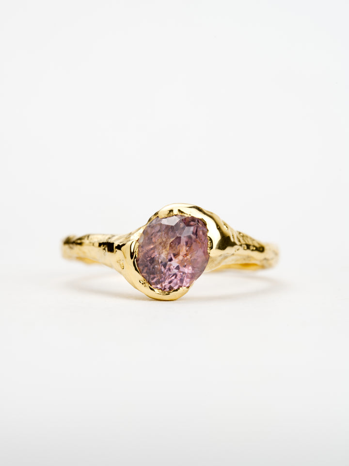Hespera Violet Montana Sapphire Ring - 1.505ct, handcrafted by Rigby Leigh