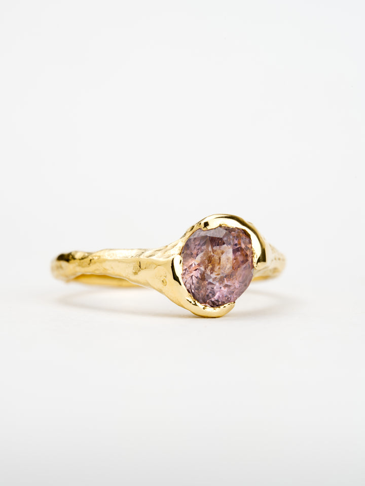 Hespera Violet Montana Sapphire Ring - 1.505ct, handcrafted by Rigby Leigh