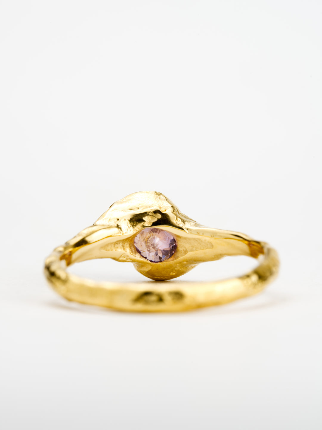 Hespera Violet Montana Sapphire Ring - 1.505ct, handcrafted by Rigby Leigh