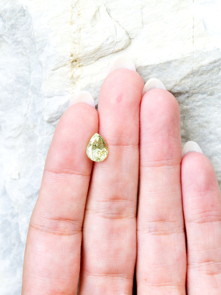 Lantern Moss — 2.920ct green pear Montana sapphire, 9mm, unheated