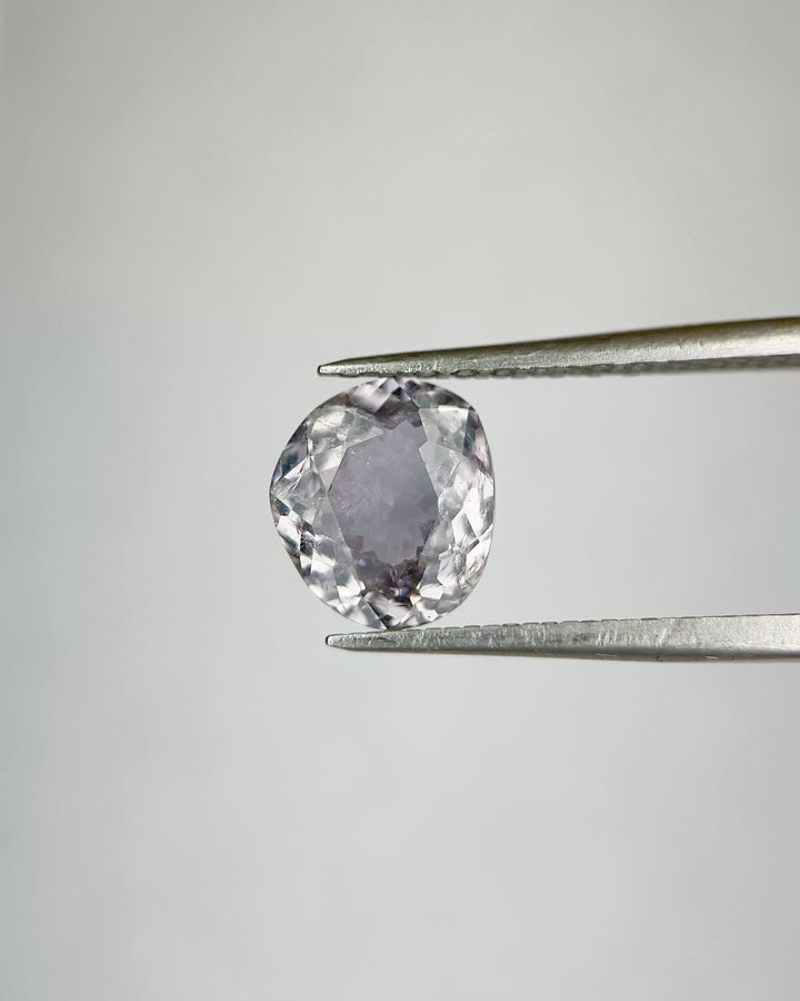 Lilac Evening - 2.245ct