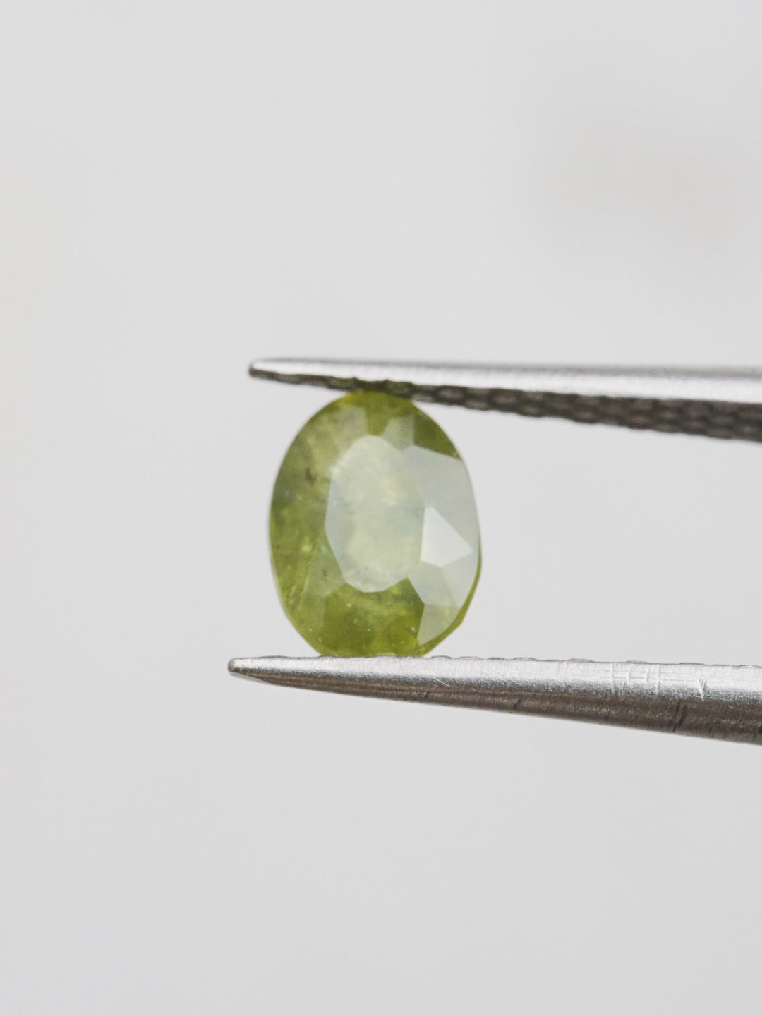River Reed — 1.290ct green Montana sapphire, 7mm, heated
