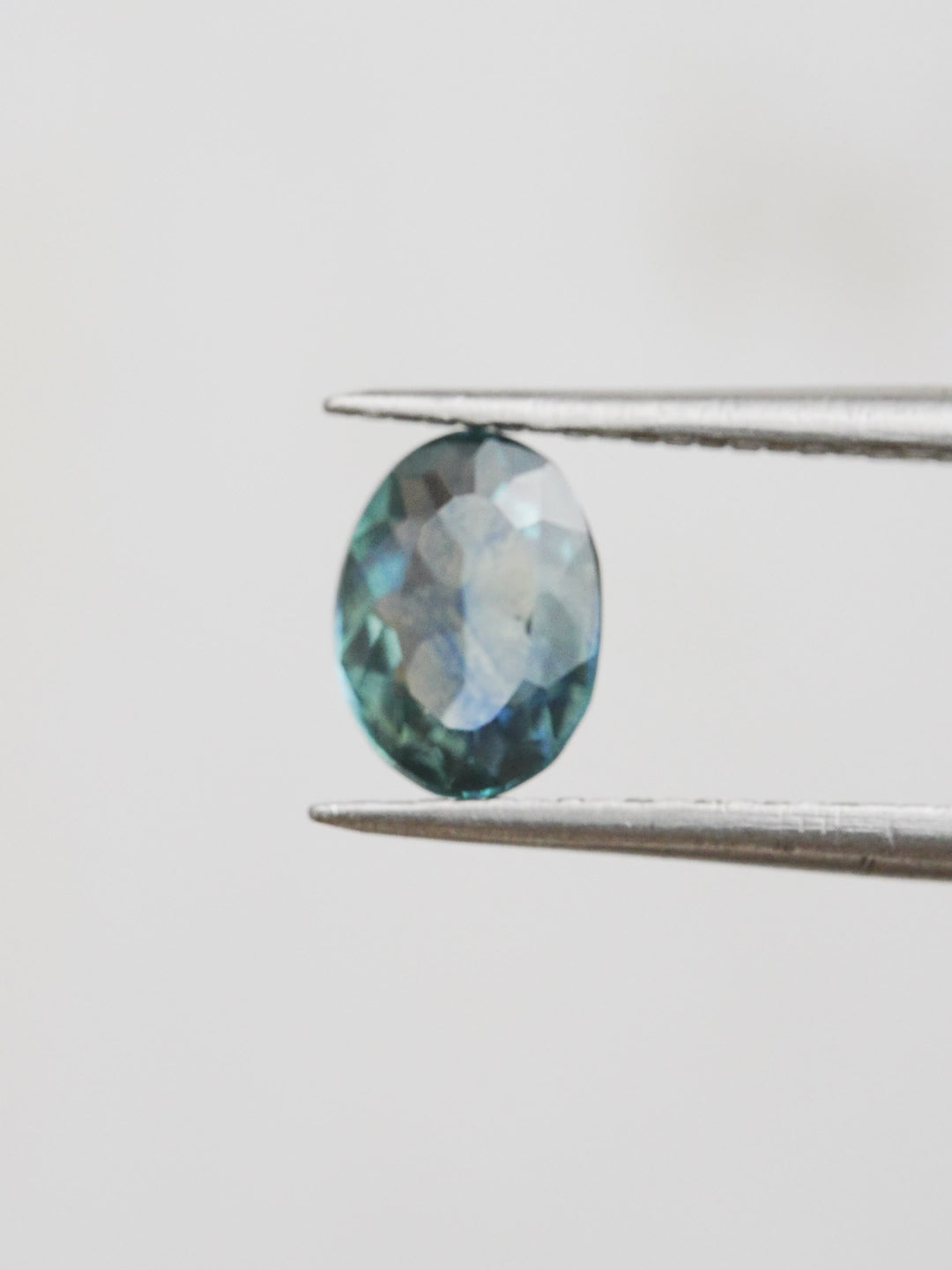Deepwater — 1.045ct blue Montana sapphire, 7mm, heated