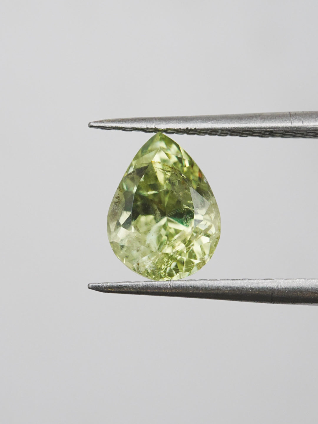 Lantern Moss - 2.920ct