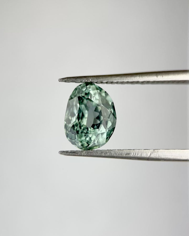 Mountain Lake - 2.22ct