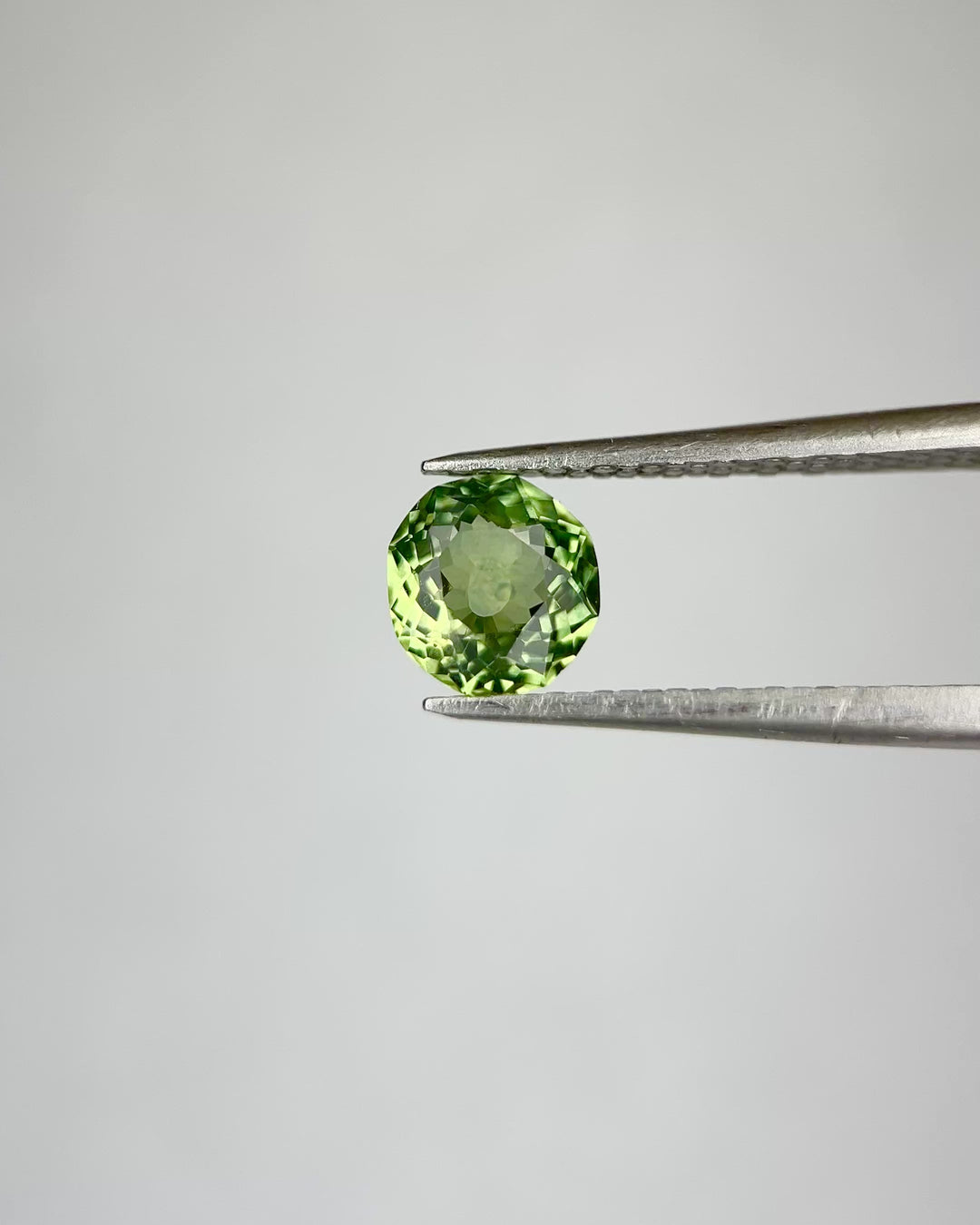 Sunlit Moss - 1ct