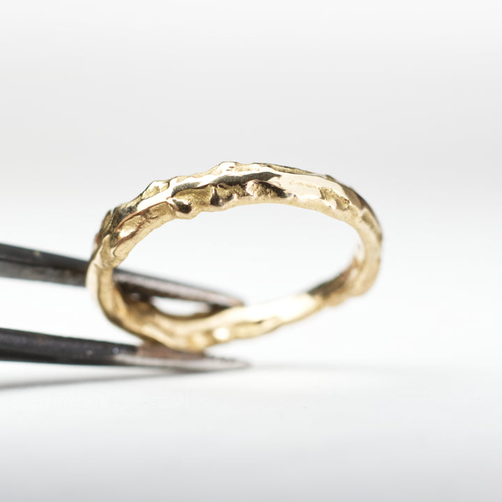 Slim band Natural, handcrafted by Rigby Leigh
