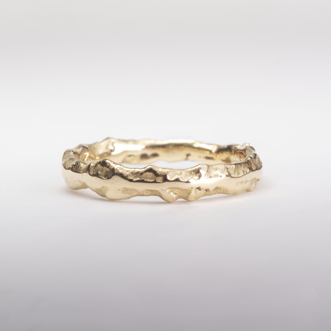 Slim band Natural, handcrafted by Rigby Leigh
