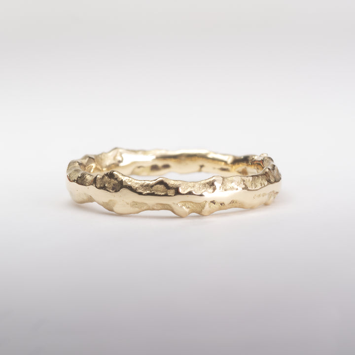 Slim band Natural, handcrafted by Rigby Leigh