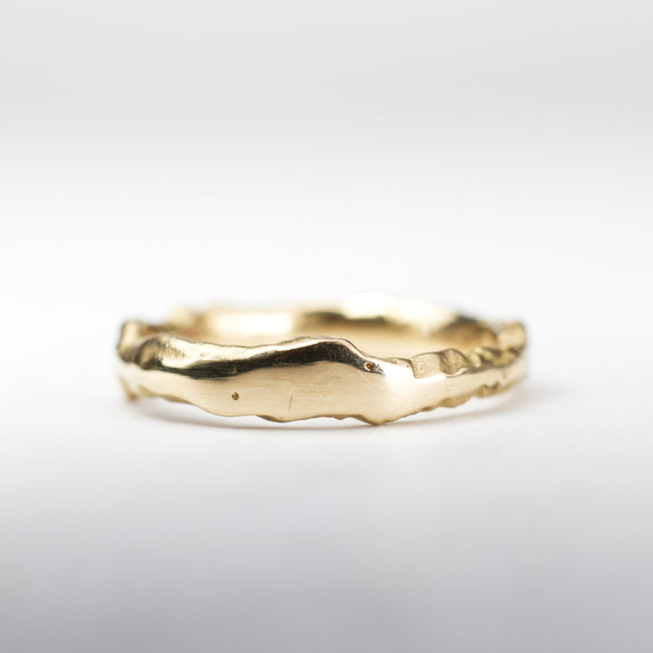Slim band Natural, handcrafted by Rigby Leigh