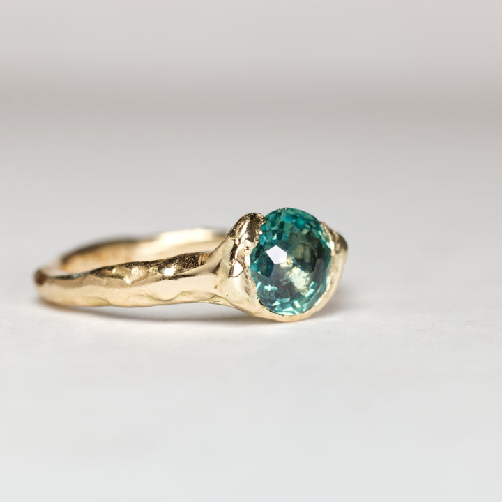 Lagoon Blue Montana Sapphire Ring - Low Profile
