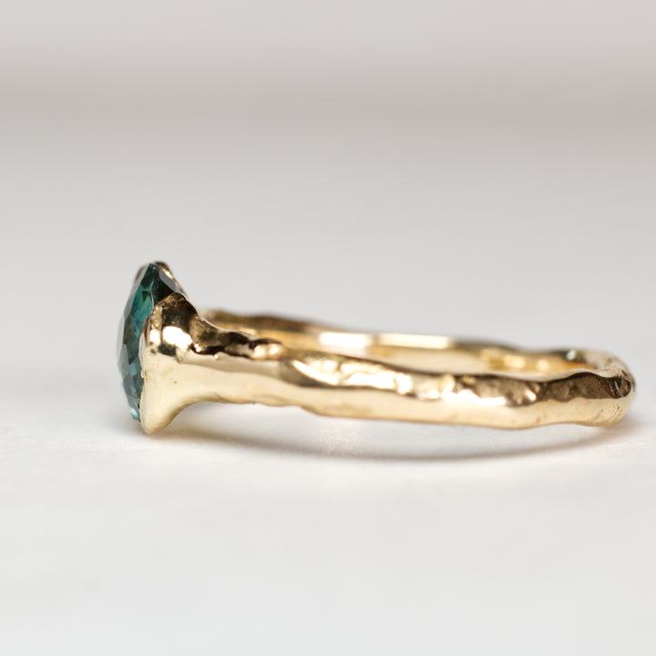 Lagoon Blue Montana Sapphire Ring - Low Profile