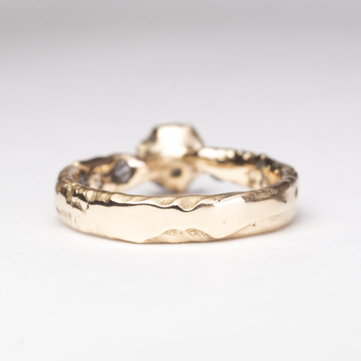 Center Seam | Earth Diamond Ring