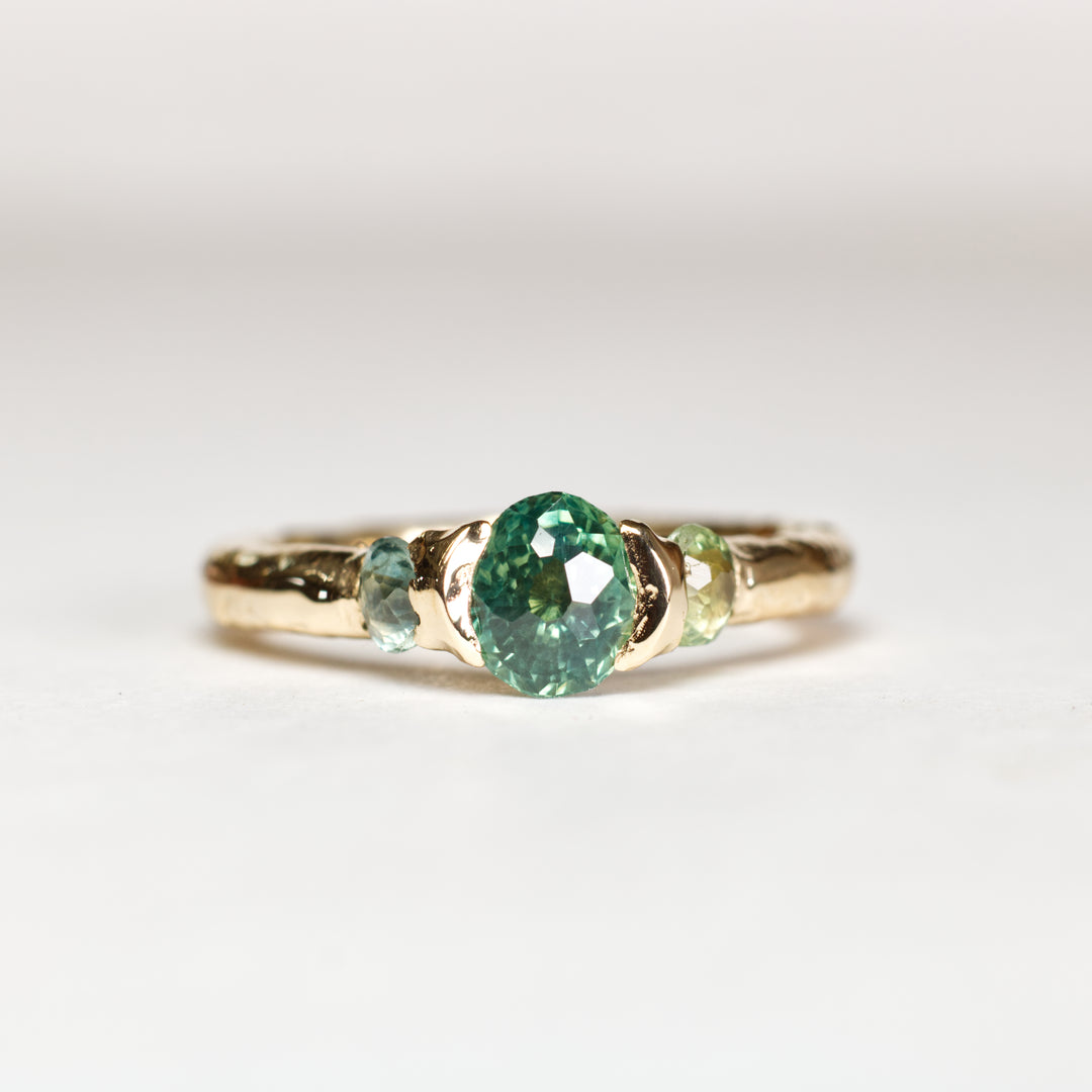 Ocean Blue Montana Sapphire Ring - 3 Stone